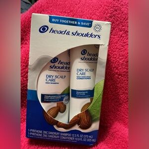Head & Shoulders Dry Scalp Care Shampoo and Conditioner Pyrithione